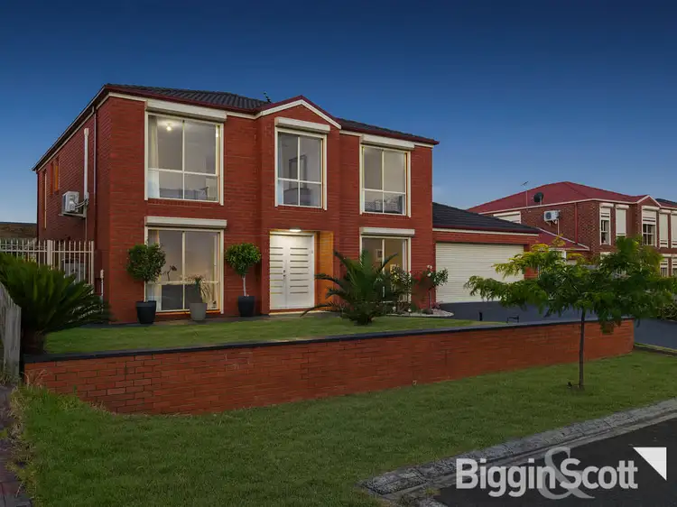 13 Sunrise Court, Springvale South VIC 3172