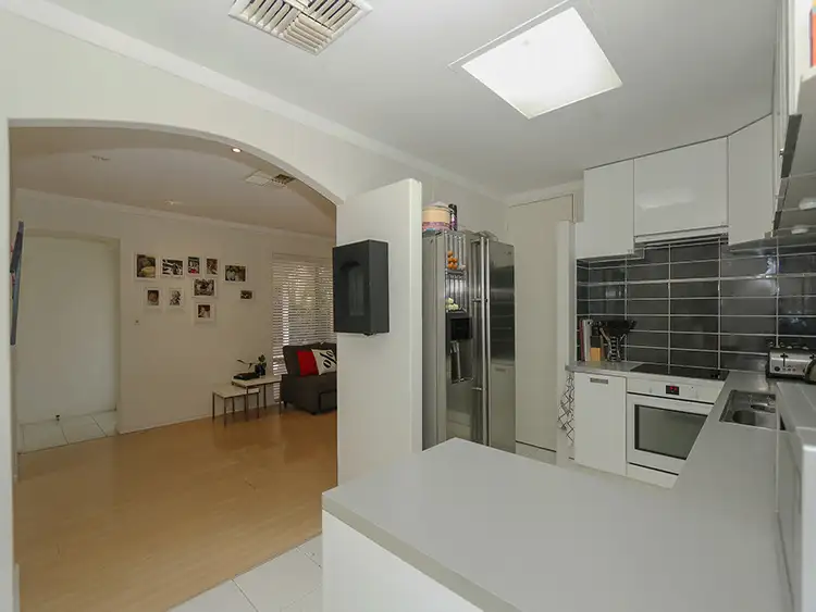 Sixth view of Homely house listing, 27 BARRADINE WAY, Craigie WA 6025