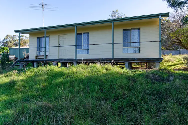27 Valley View Road, Victor Harbor SA 5211