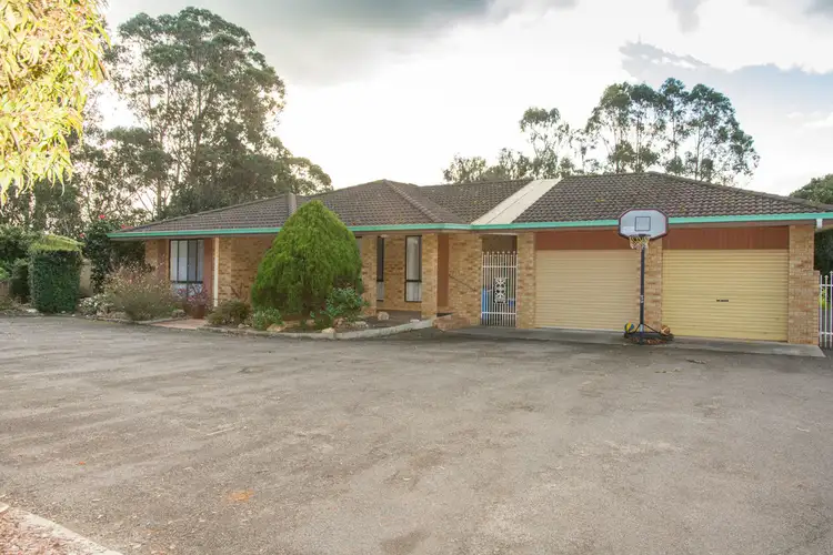108 Beaudon Rd, Mckail WA 6330