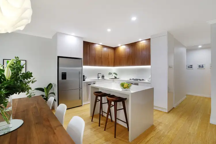 Third view of Homely apartment listing, 2/172-180 Clovelly Road, Randwick NSW 2031