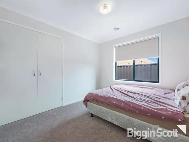 Seventh view of Homely house listing, 4 Benedetto Crescent, Cranbourne East VIC 3977