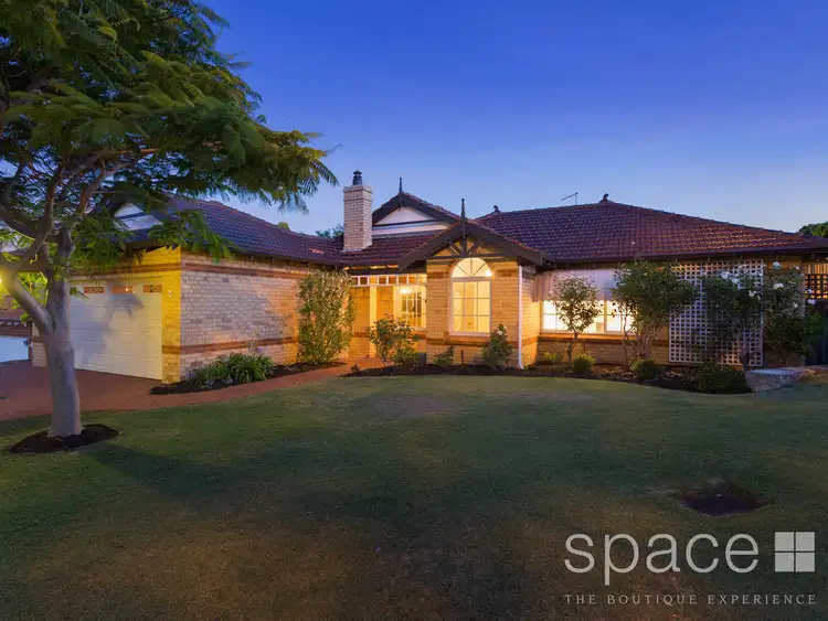 4 Oxford Court, Mount Claremont WA 6010