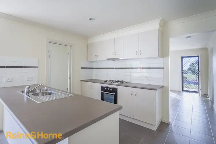 Seventh view of Homely house listing, 1 Emma Court, Sunbury VIC 3429