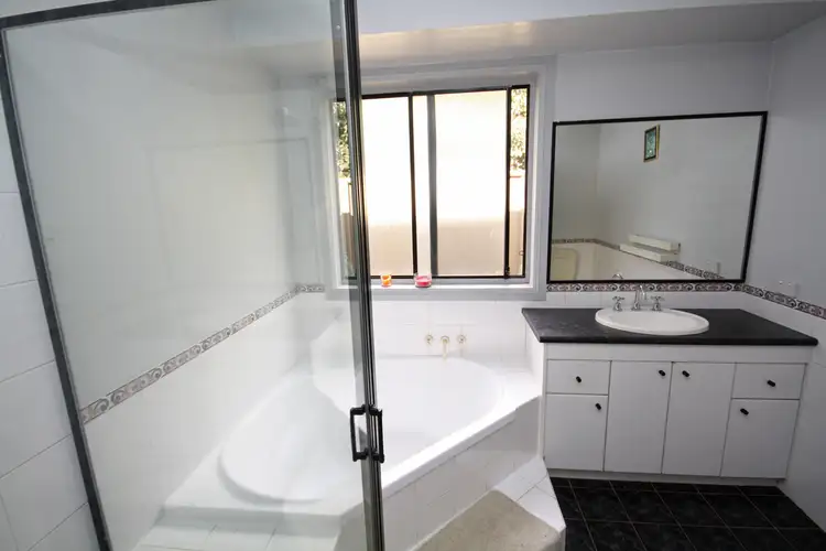 Sixth view of Homely house listing, 80 Twickenham Drive, Dubbo NSW 2830