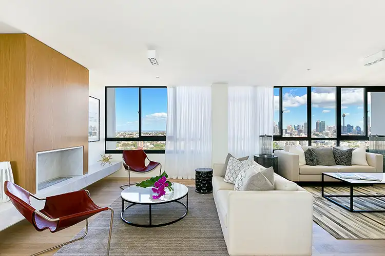 Second view of Homely apartment listing, 54/2 Eastbourne Road, Darling Point NSW 2027