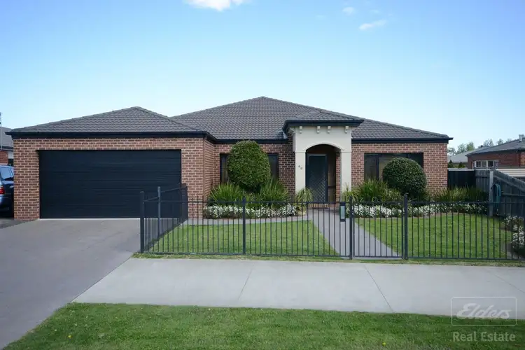 49 HOWITT AVENUE, Bairnsdale VIC 3875