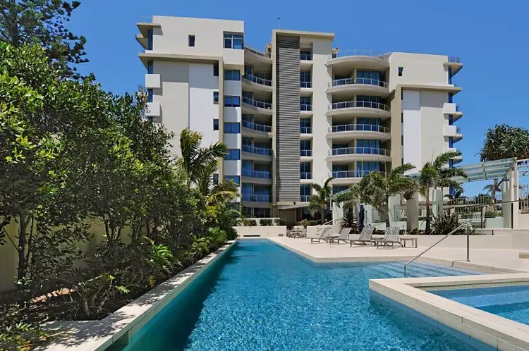 Unit @ / 252 Hedges Avenue, Mermaid Beach QLD 4218