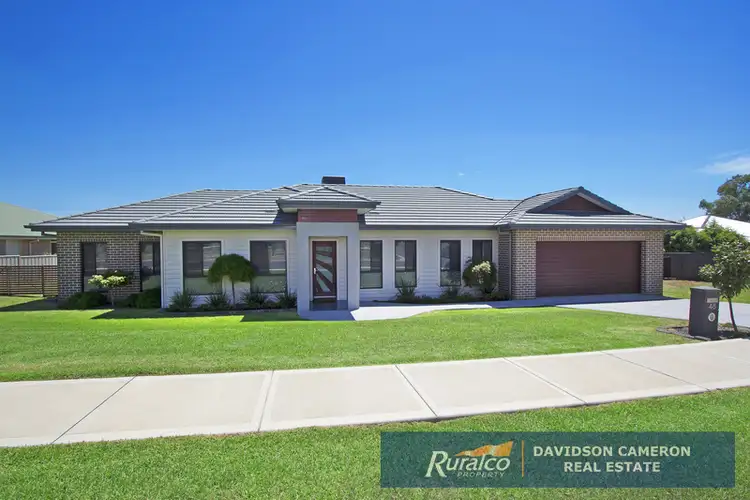 48 Warrah Drive, Tamworth NSW 2340