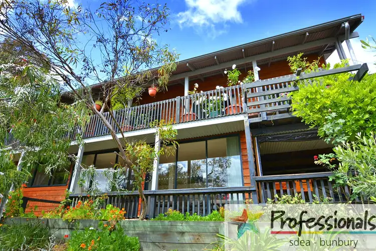 6 Lewis Place, Withers WA 6230