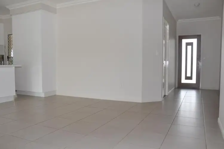 Sixth view of Homely house listing, 10 King Street, Richmond Hill QLD 4820