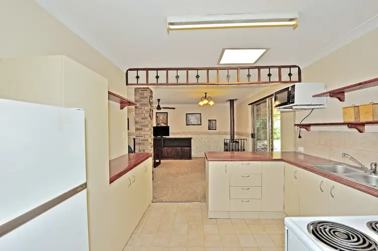 Fifth view of Homely house listing, 8 Lara Court, Cooloongup WA 6168