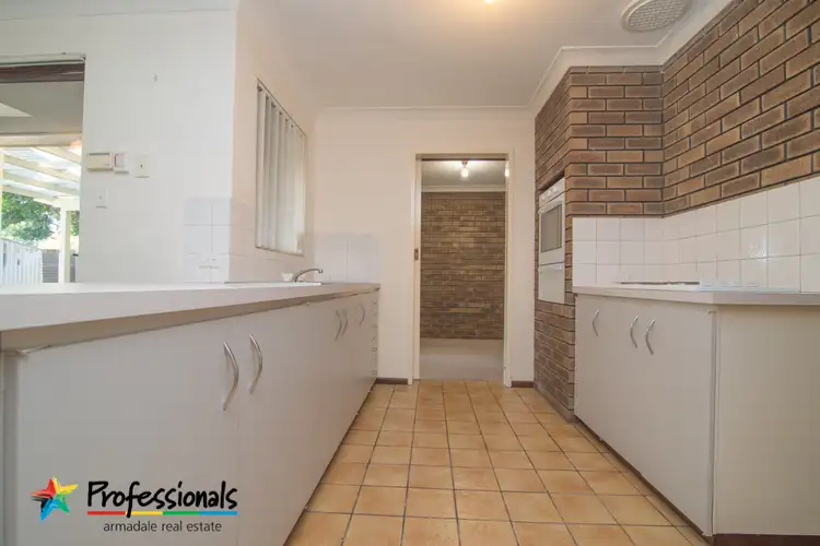 Seventh view of Homely house listing, 18 Boxworth Ct, Huntingdale WA 6110
