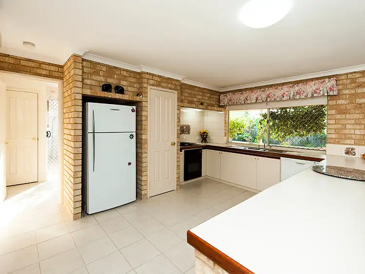 Fifth view of Homely house listing, 2 East Road, Shoalwater WA 6169