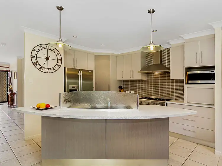 Sixth view of Homely house listing, 6 Midyim Court, Mount Low QLD 4818