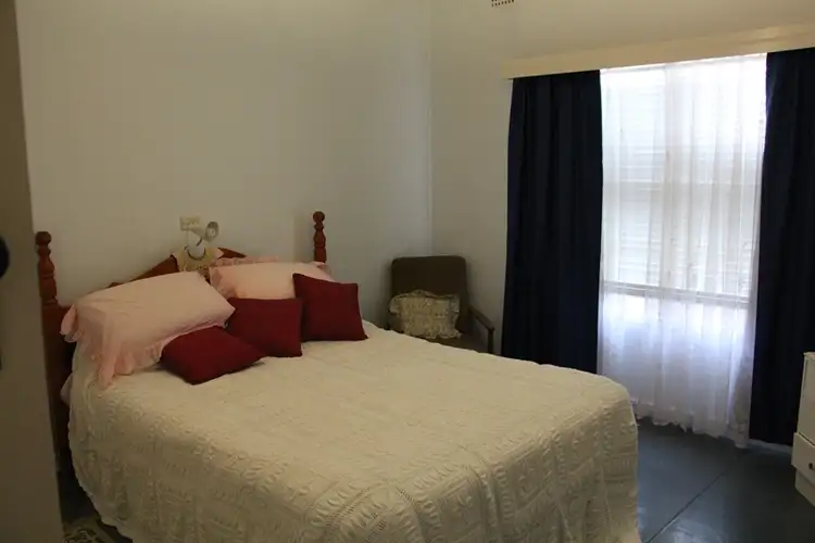 Seventh view of Homely house listing, 5 Baringa Street, Griffith NSW 2680