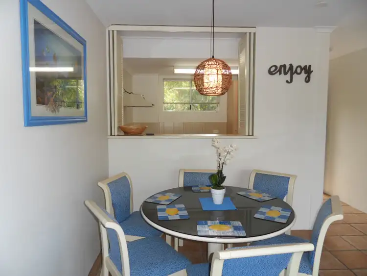 328 Coral Coast Drive, Palm Cove QLD 4879