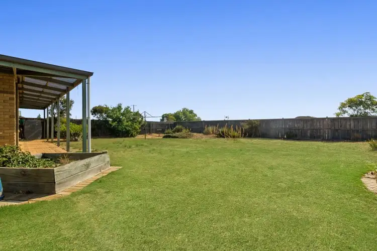 Seventh view of Homely house listing, 11 Magpie Close, Lara VIC 3212