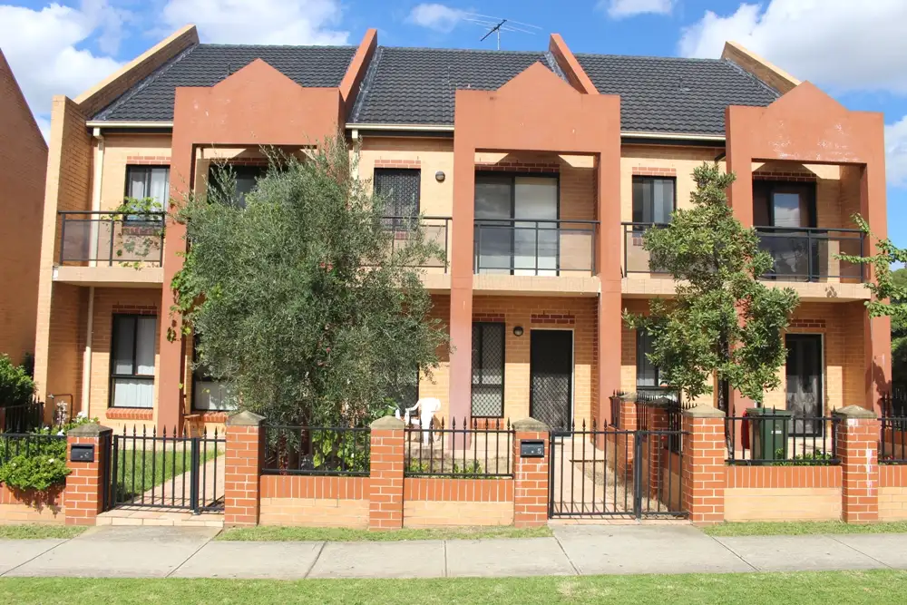 Main view of Homely townhouse listing, 5/335-339 Blaxcell Street, Granville NSW 2142