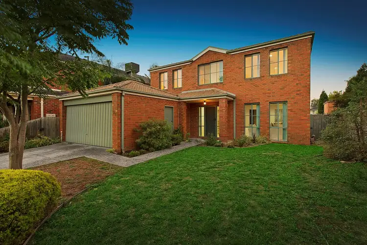 22 Mosman Close, Wantirna South VIC 3152