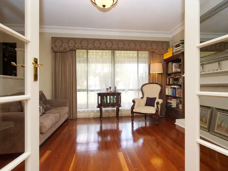 19 Sutherland Avenue, Dianella WA 6059