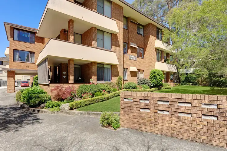 1/66 Florence Street, Hornsby NSW 2077
