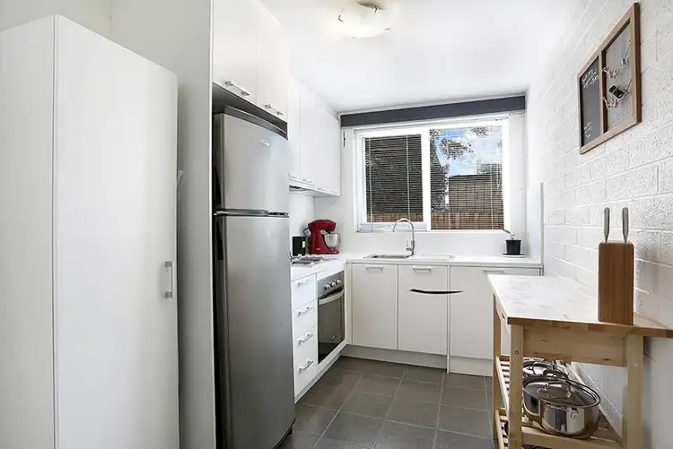 Fourth view of Homely apartment listing, 4/10 Station Street, Fairfield VIC 3078