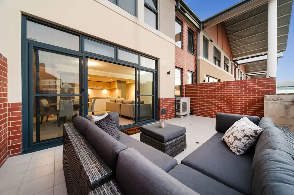Main view of Homely house listing, 6/380 Roberts Road, Subiaco WA 6008