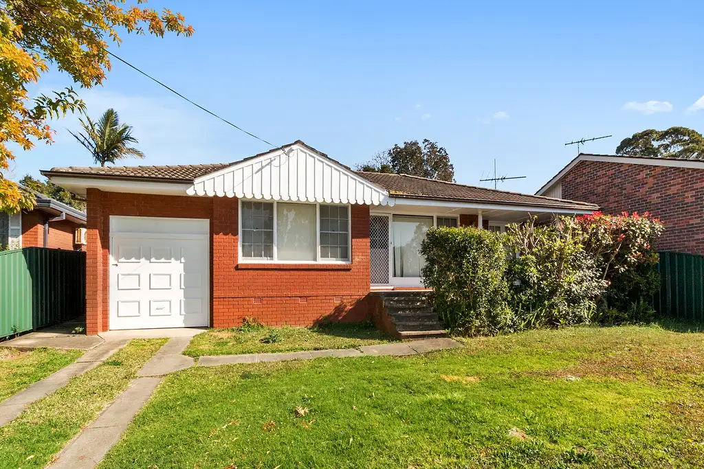 Main view of Homely house listing, 7 Gipps Street, Bradbury NSW 2560
