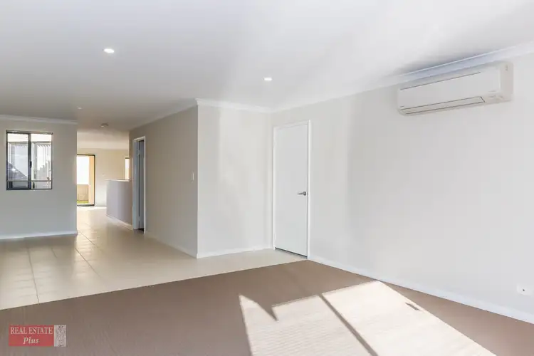 Fifth view of Homely house listing, Unit 4, 20 Weld Road, Swan View WA 6056