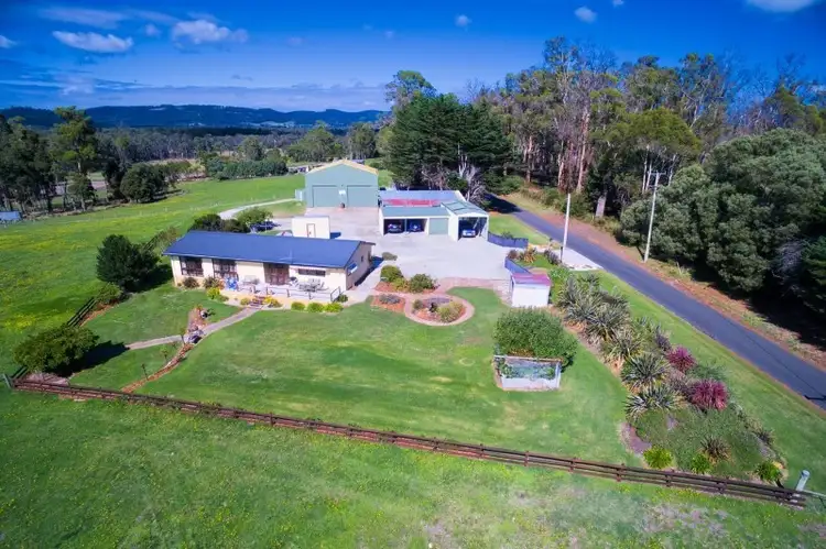 17 Everest Road, Exeter TAS 7275