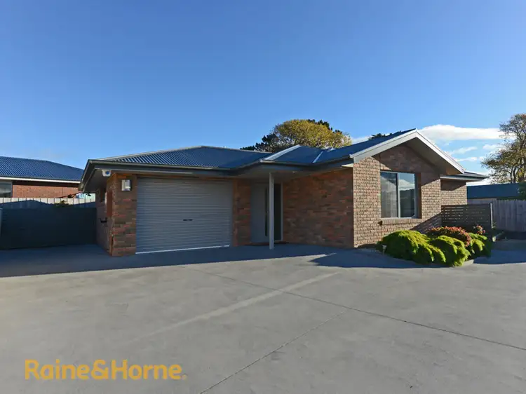 Main view of Homely unit listing, 2/20 Glebe Hill Road, Howrah TAS 7018
