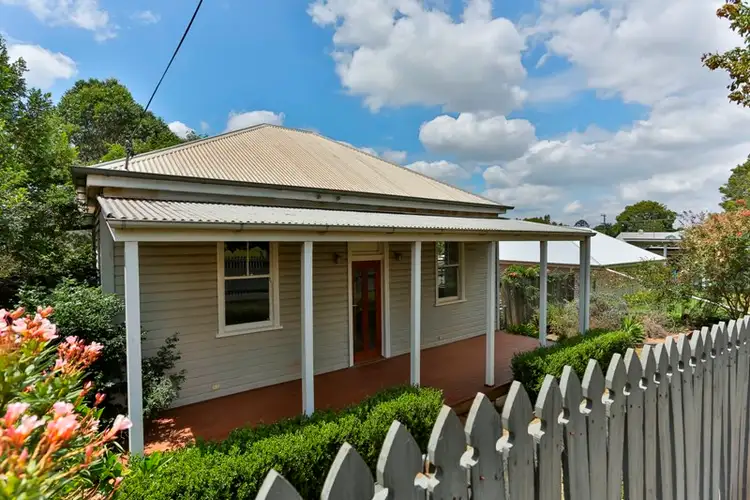 10 Gowrie Street, Toowoomba City QLD 4350