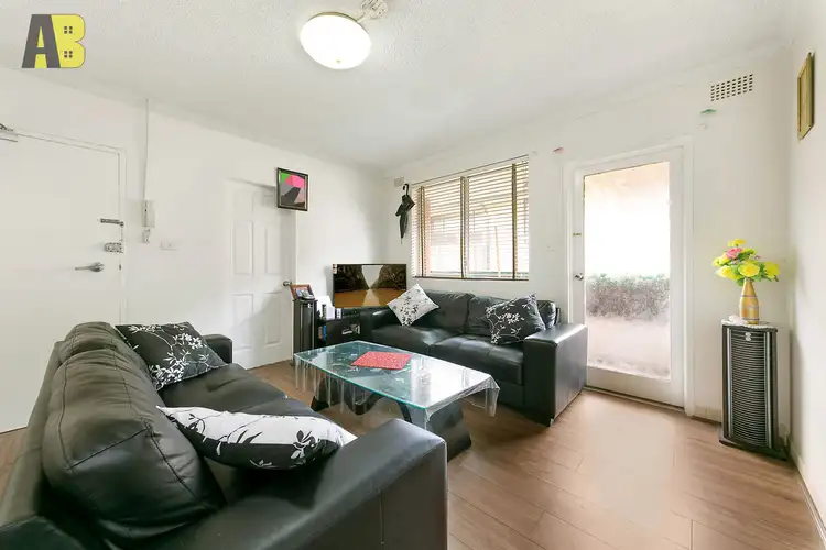 8/31 Harris Street, Harris Park NSW 2150