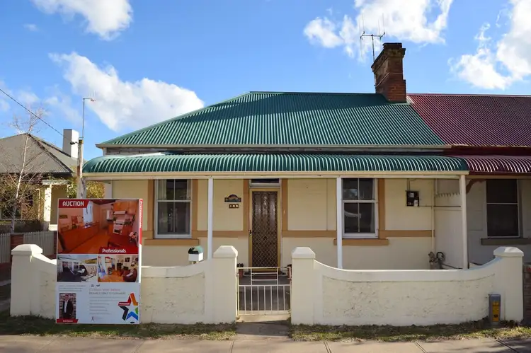 132 Howick Street, Bathurst NSW 2795