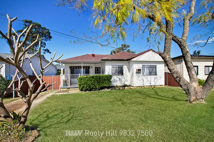 2a Lincoln Drive, Cambridge Park NSW 2747