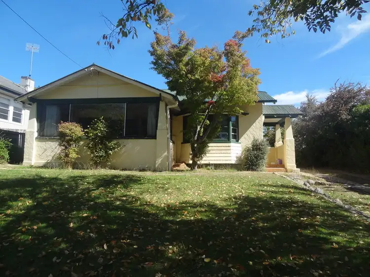 131 & 276 Mitre St & Keppel St, Bathurst NSW 2795