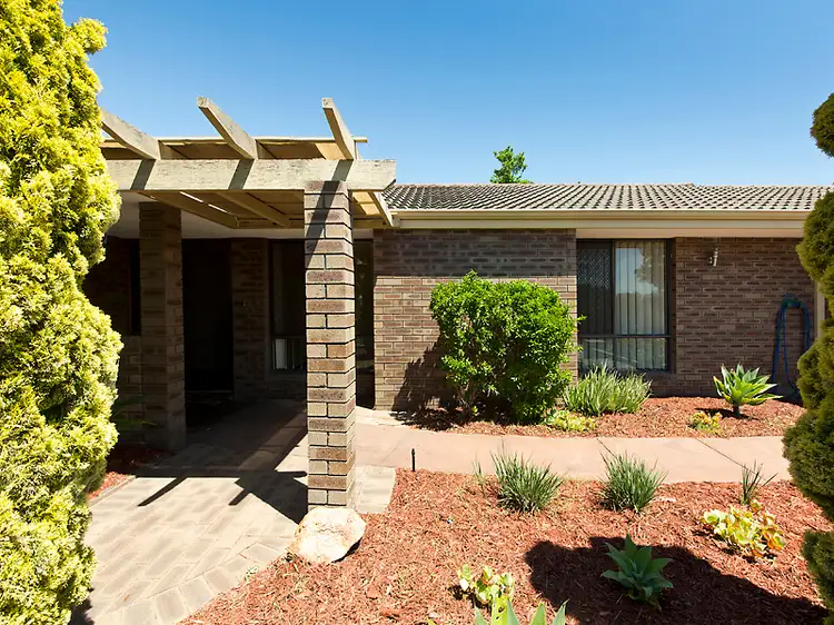 2 Inveraray Crescent, Hamersley WA 6022