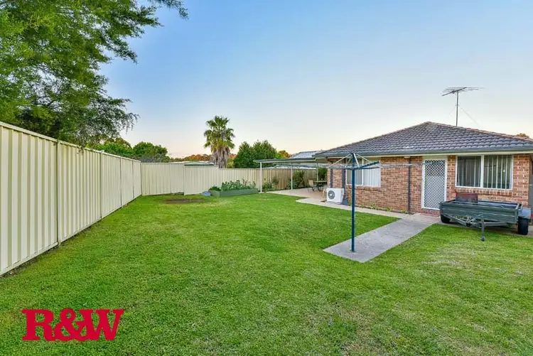 Second view of Homely house listing, 4 Kidd Court, Currans Hill NSW 2567