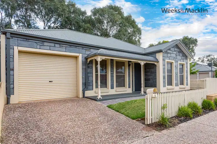 18 Maple Circuit, Mawson Lakes SA 5095