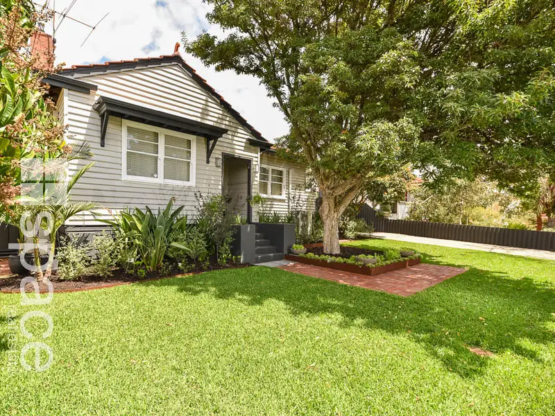 Main view of Homely house listing, 9 Joslin Street, Hilton WA 6163