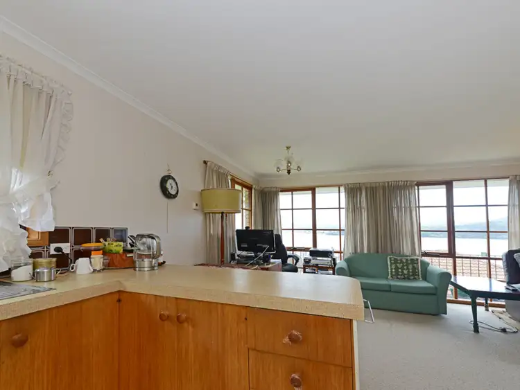 Sixth view of Homely townhouse listing, 2/158 Derwent Avenue, Lindisfarne TAS 7015