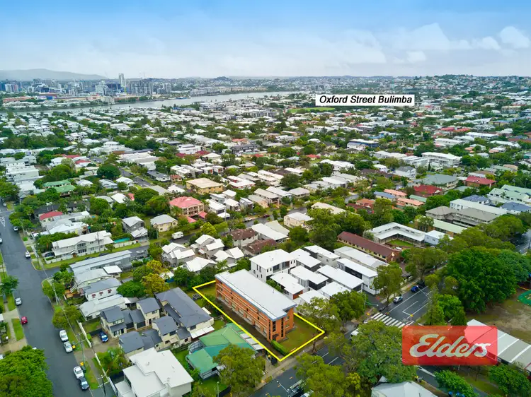 Second view of Homely unit listing, 3 230 RIDING ROAD, Balmoral QLD 4171