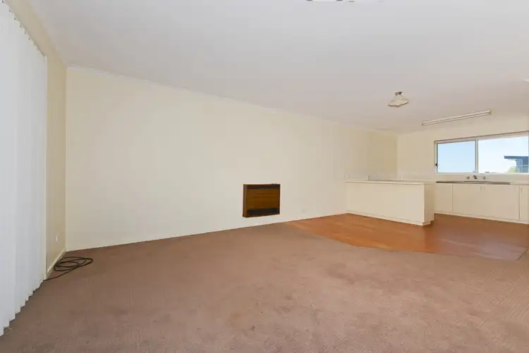 Fourth view of Homely townhouse listing, 2/32 Mortimer Avenue, Mount Stuart TAS 7000