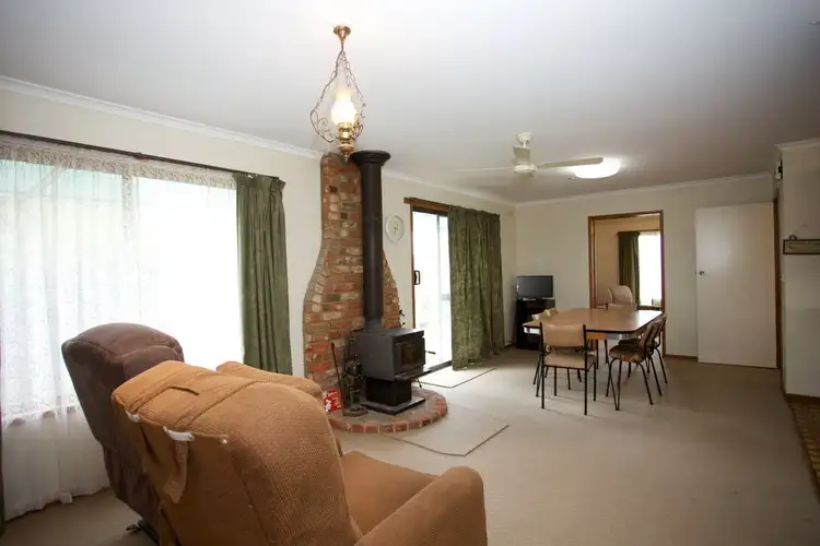 Sixth view of Homely house listing, 4 Vine Avenue, Horsham VIC 3400