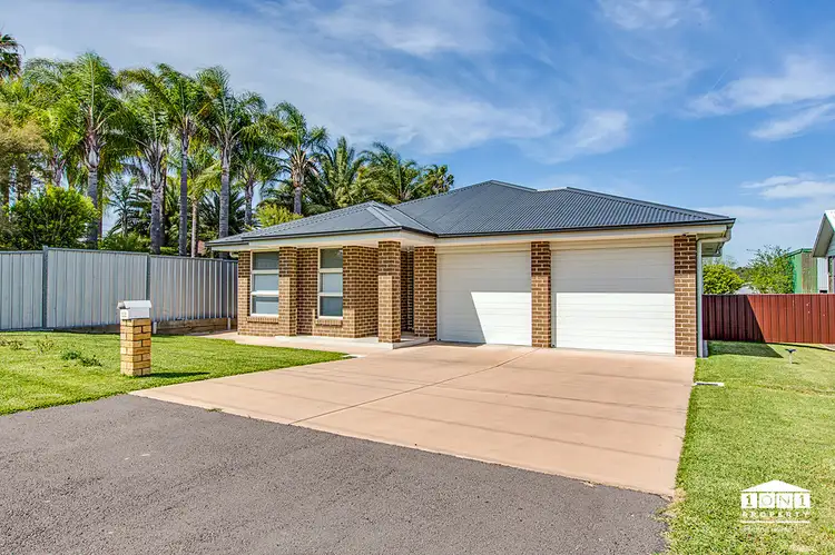 52 Kent Street, Greta NSW 2334
