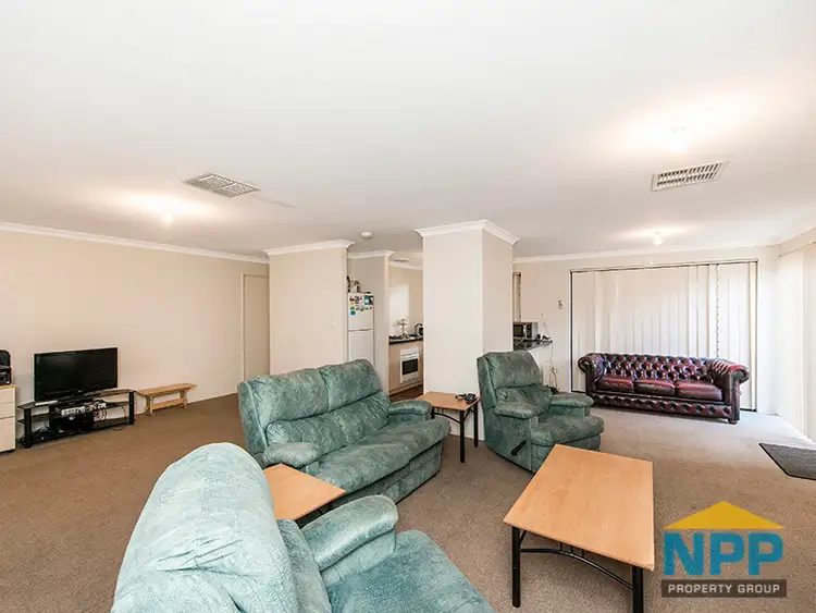 Third view of Homely villa listing, 4/11 Exmouth Place, Thornlie WA 6108