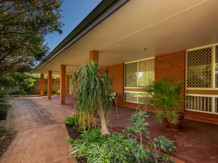 41 Petchell Street, Rangeway WA 6530
