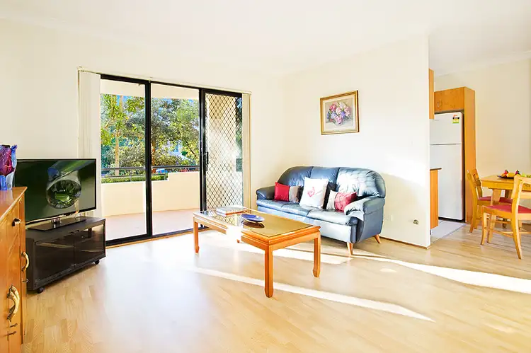 4/2 Gordon Avenue, Chatswood NSW 2067