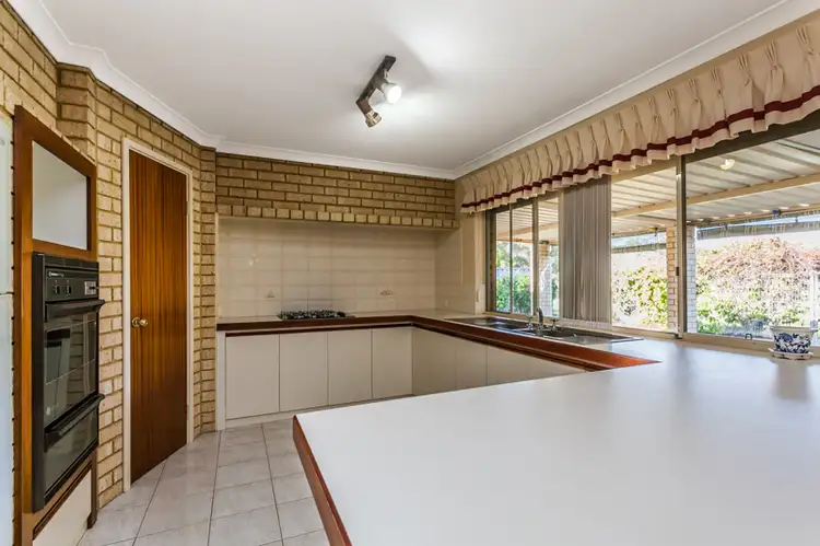Fifth view of Homely house listing, 11 Birdie Court, Cooloongup WA 6168